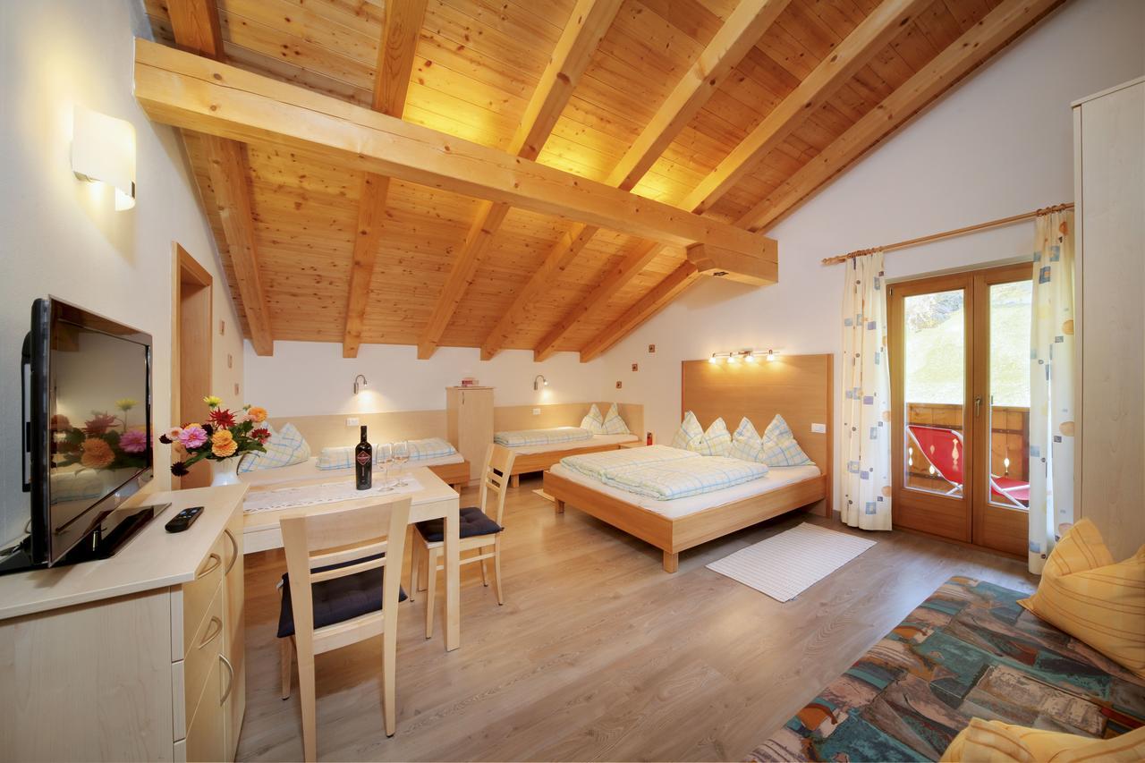 Gasthof Trausberg Corvara in Passiria エクステリア 写真